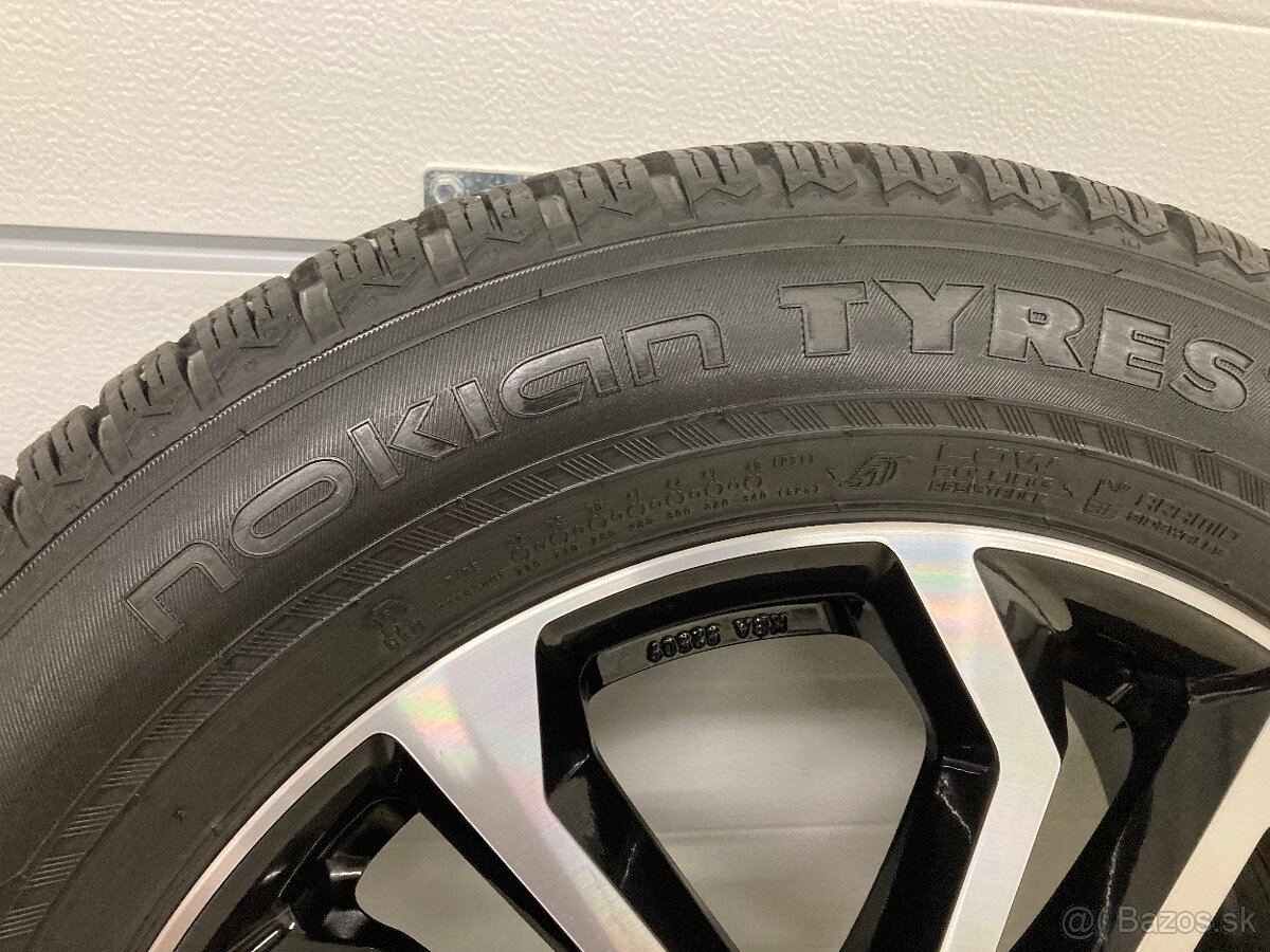 Zimna sada 5x114,3 7J ET43,5 215/65 R17 - 6