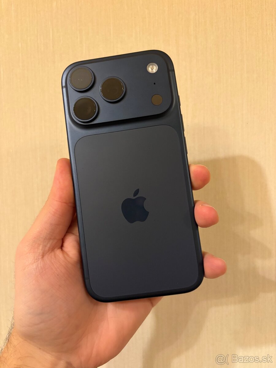 Predám iPhone 17 pro - 6