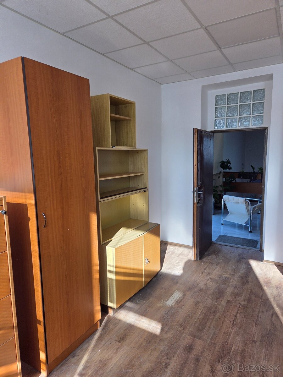 Prenájom kancelárie - 6