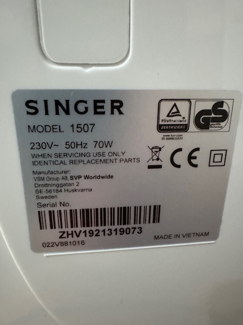 Šijací stroj Singer 1507 - 6