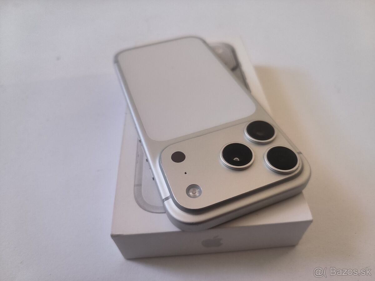 apple iphone 17 PRO MAX 256gb Silver / Batéria 100% - 6