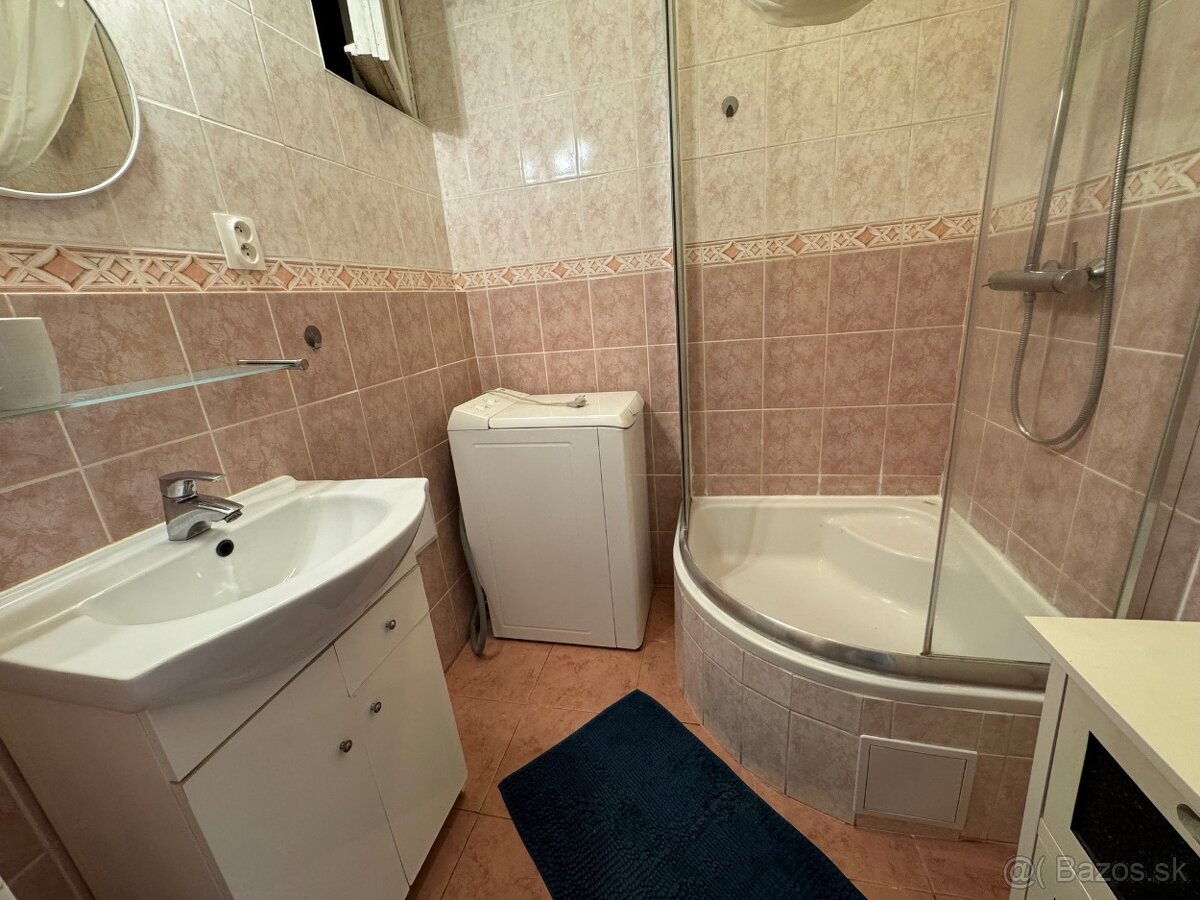 Pracujete v centre? Vkusný byt ihneď voľný ... - 6