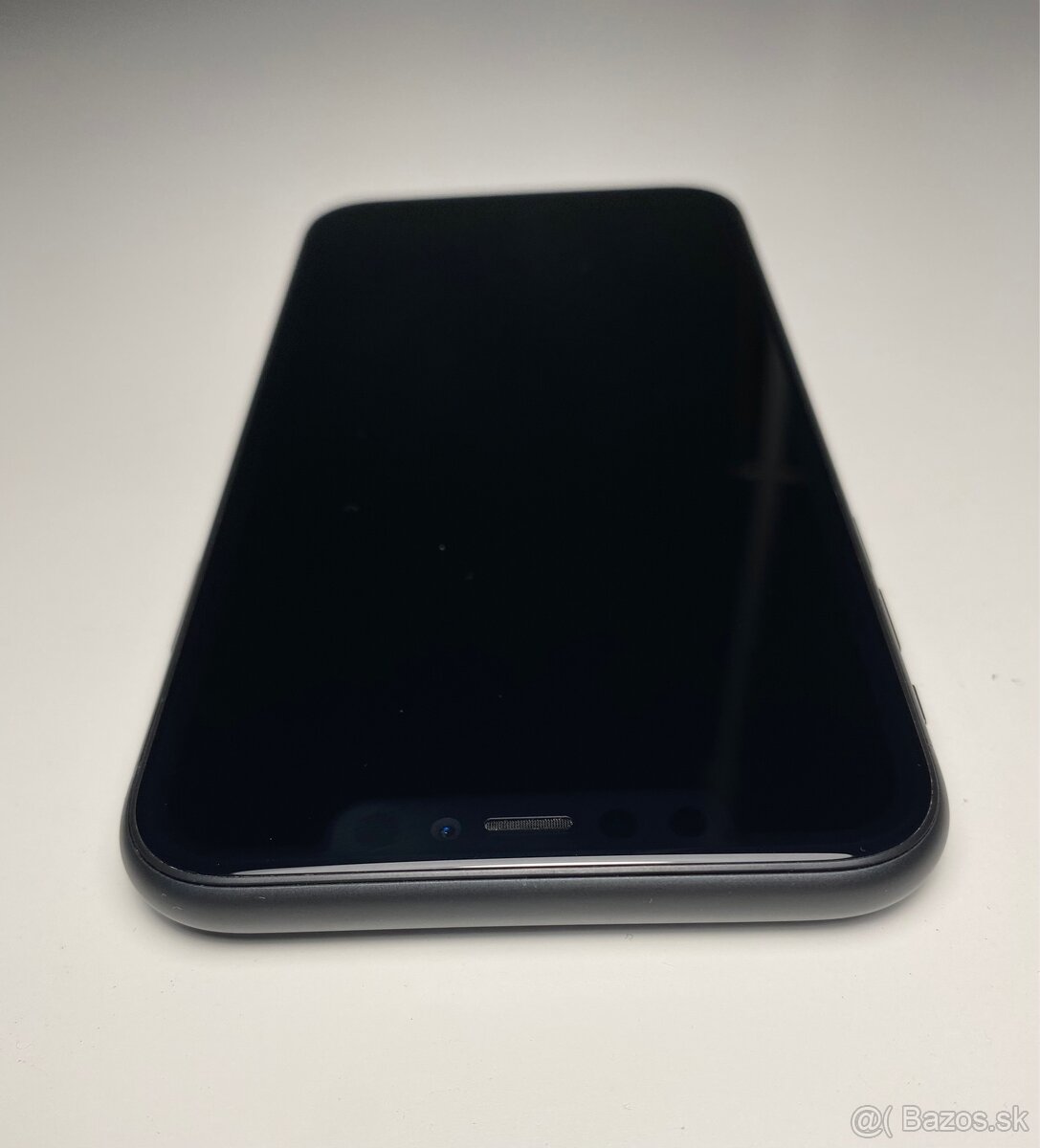 iPhone 11 Black, batéria 100% - 6