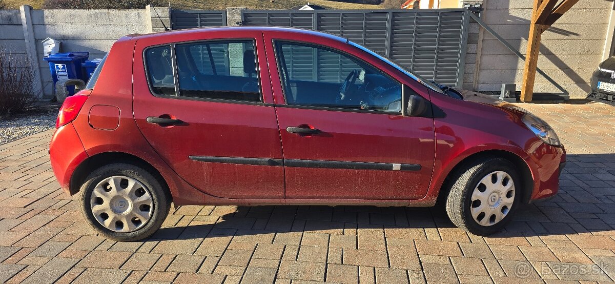 Renault Clio - 6