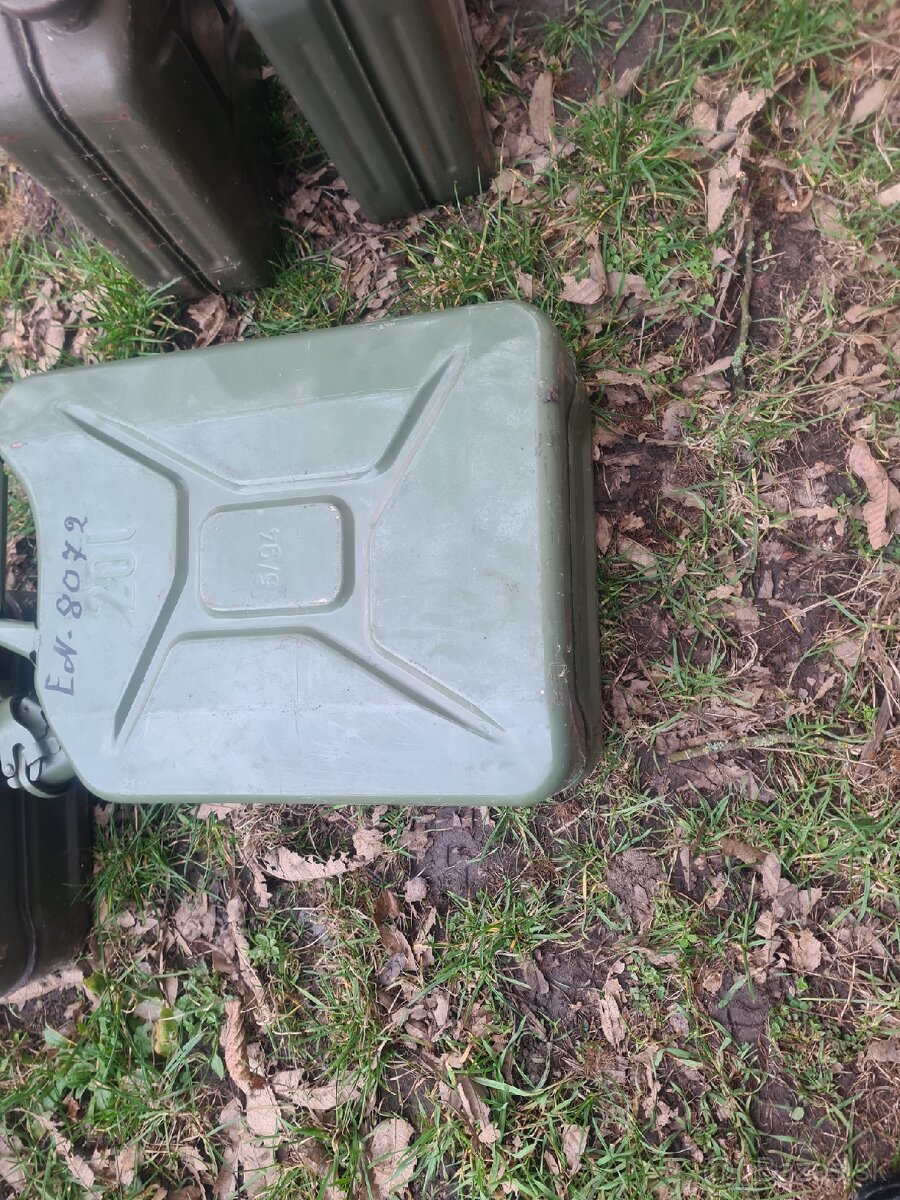 Plechove bandasky - 6