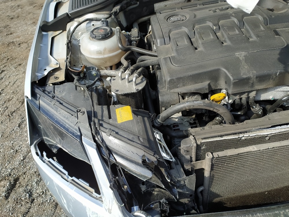 Škoda Octavia 3 facelift 1.6 tdi 85 kW - 6