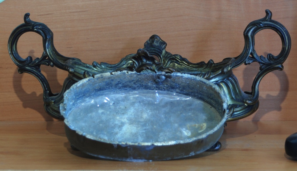 Starožitná bronzová žardiniéra - 6