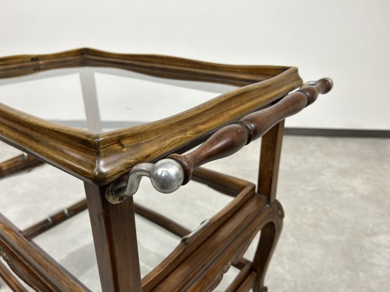 stolík na kolieskach v rokokovom štýl - 6