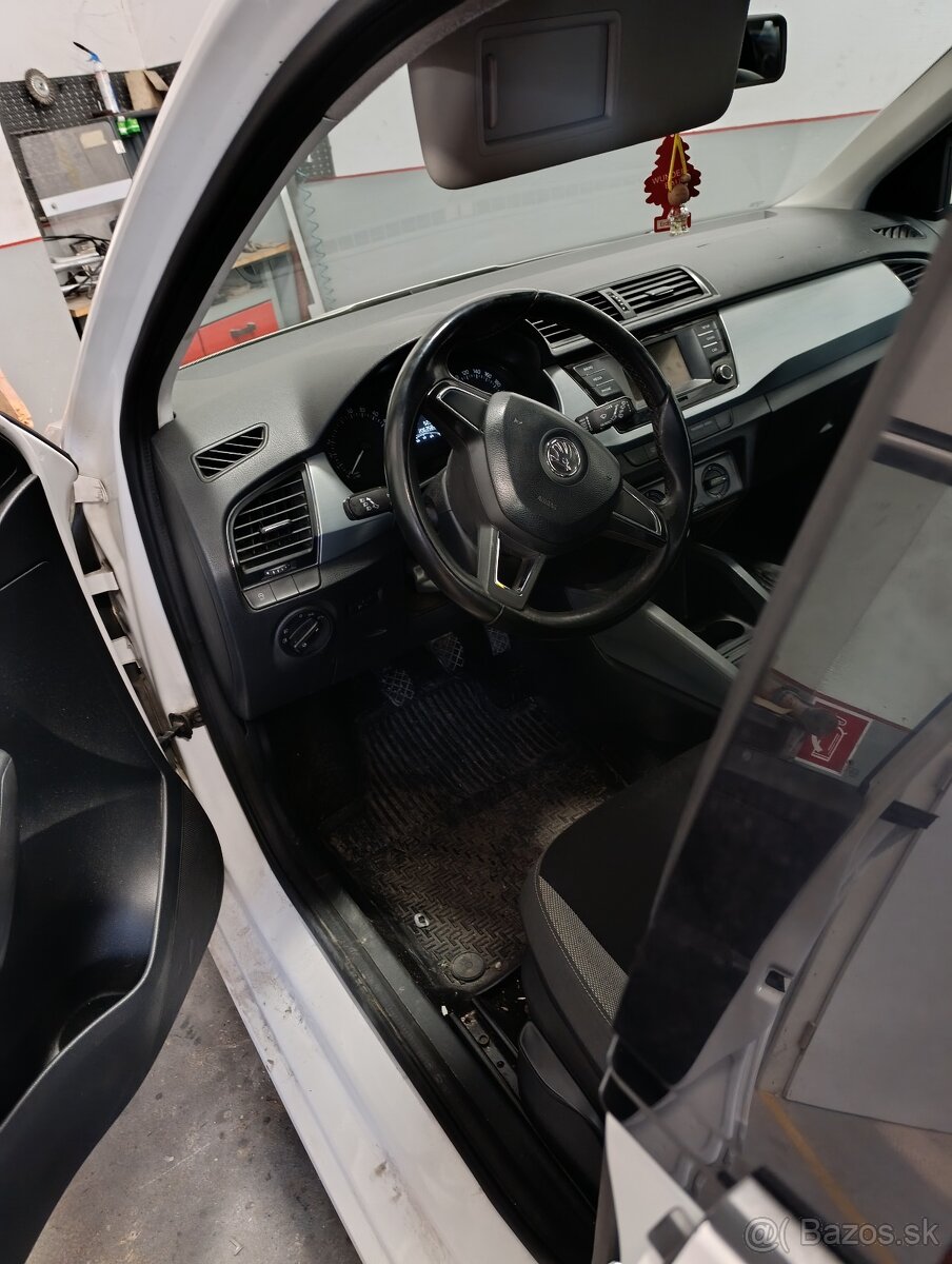 Škoda Fabia 3 - 6