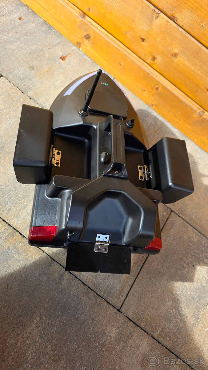 Flytec V020 – zavážacia loďka s GPS - 6