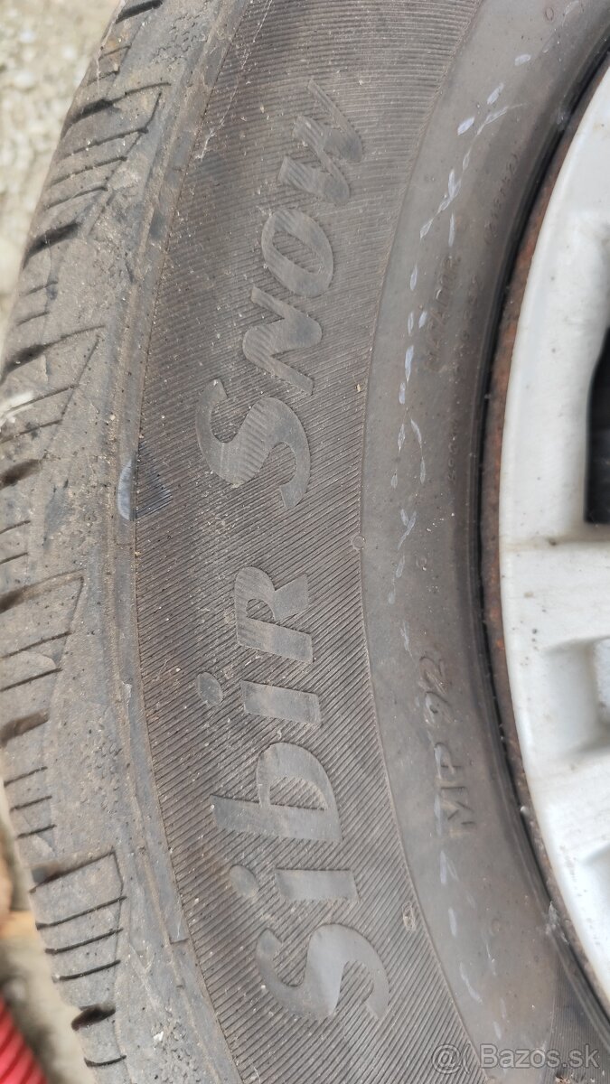 5ks. Disky. 5x112. Plech. 3 sú obuté, orig.Octavia 2 - 6