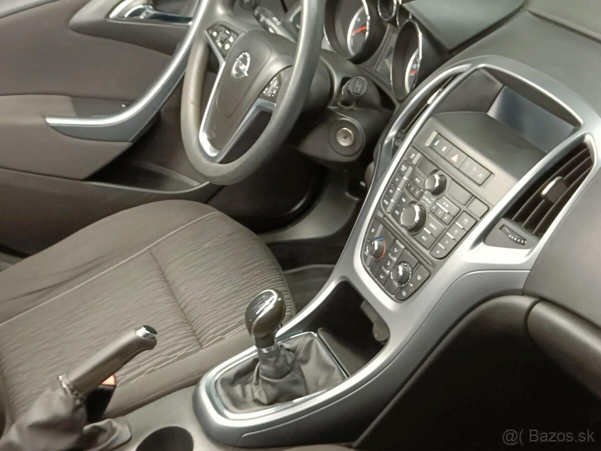 Opel Astra Sport Tourer 1,7 CDTI - 6