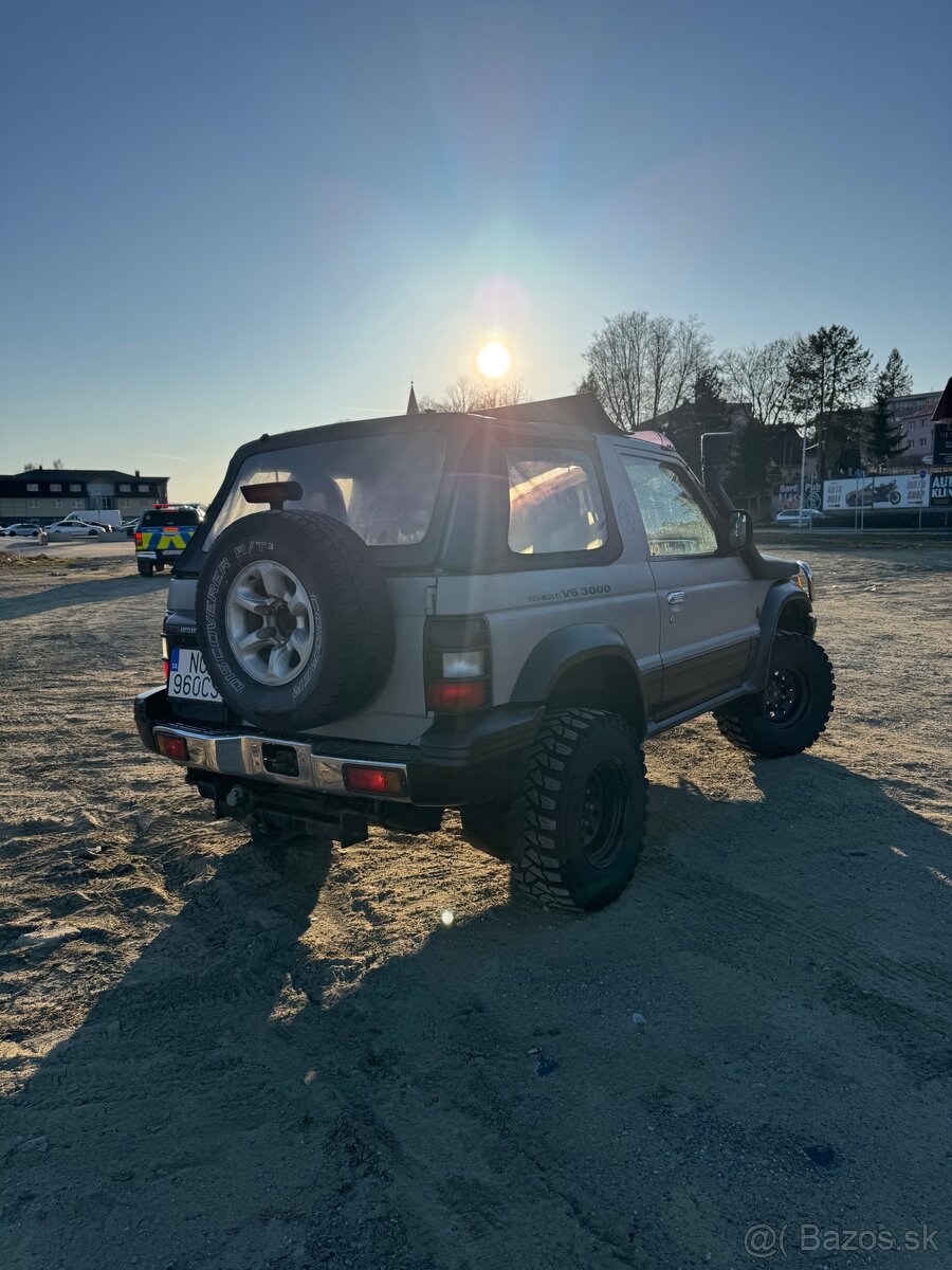 Mitsubishi Pajero cabrio V6 3.0 - 6