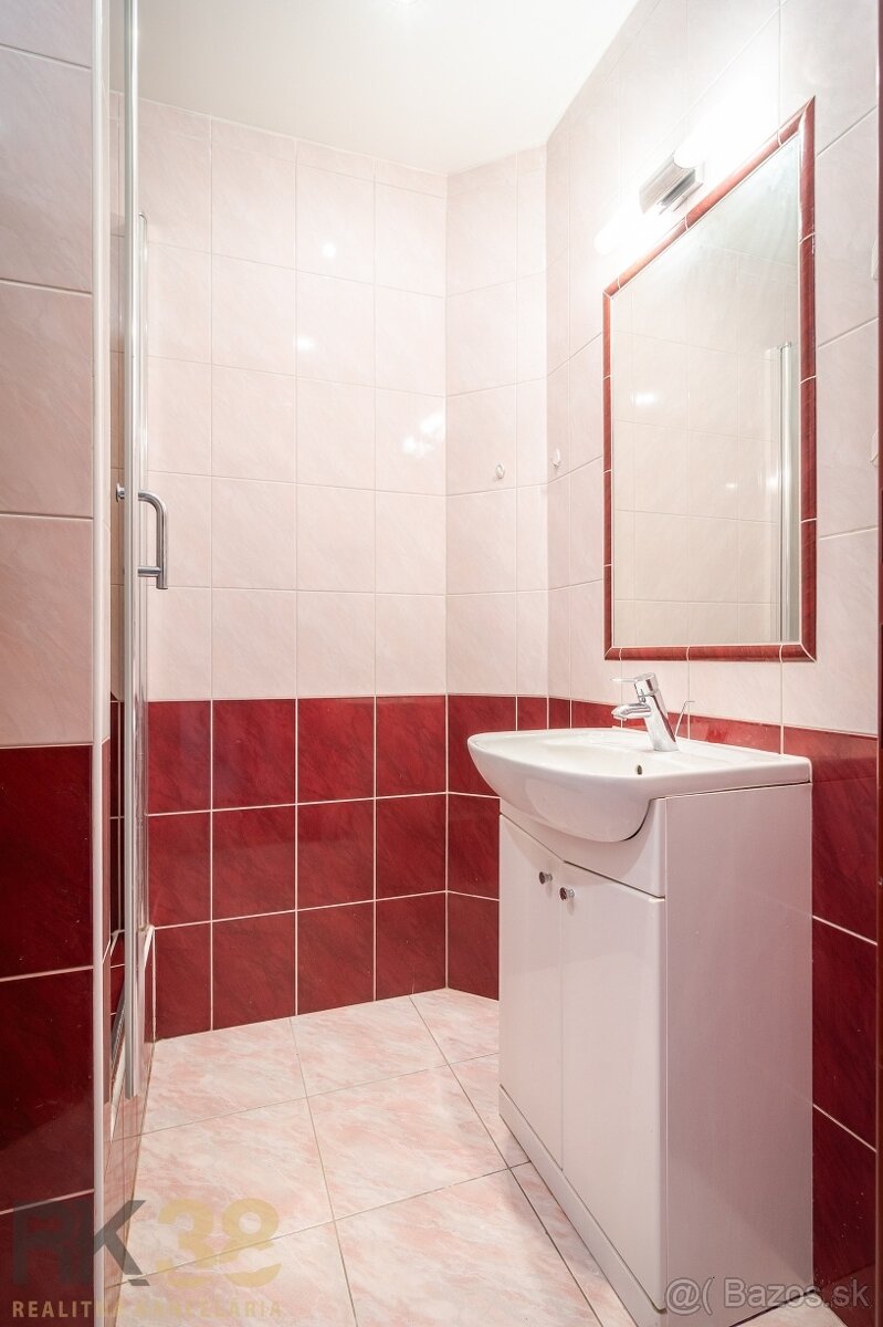 Priestranný 3-izbový byt v Poprade na predaj - 6