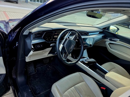 Audi E-tron 50 2021 quattro -NEBÚRANÉ - 6