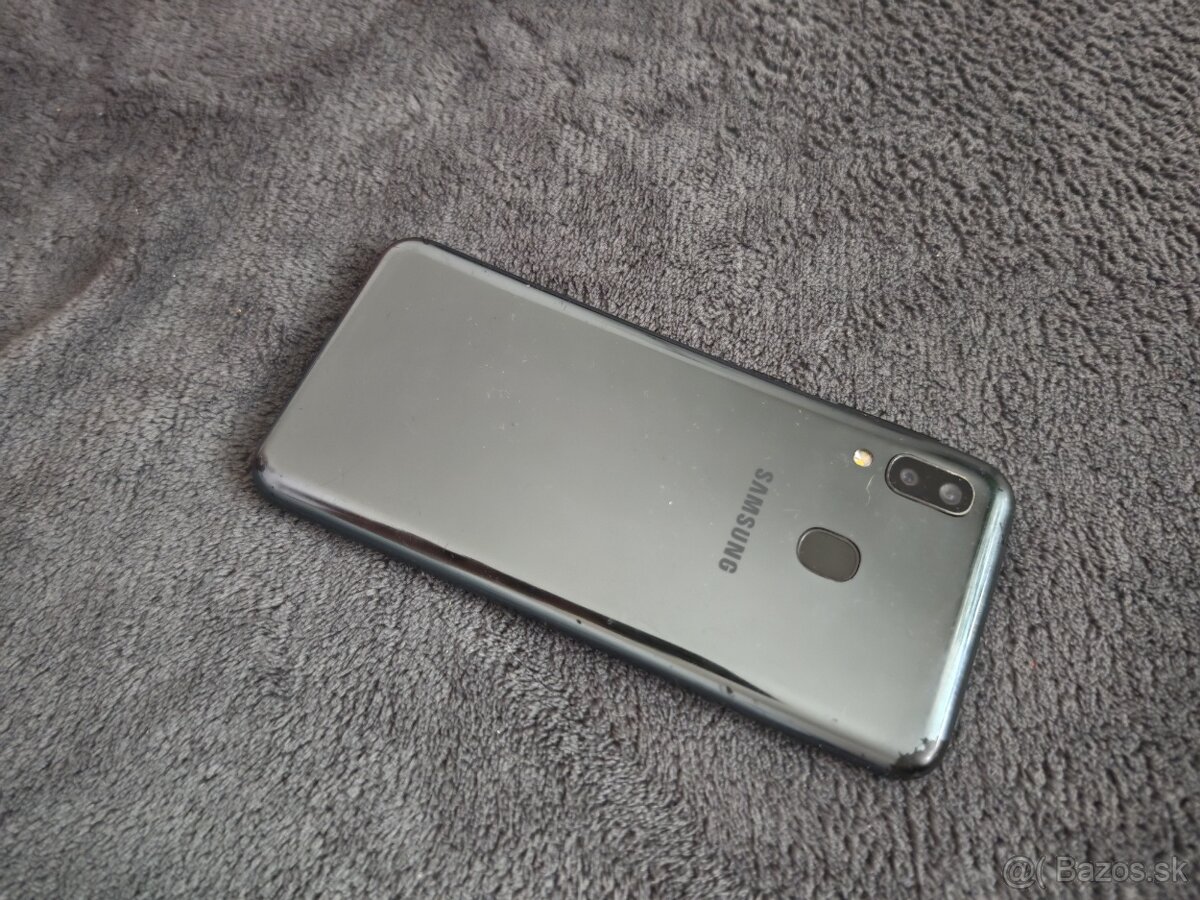 Samsung Galaxy A20e - 6