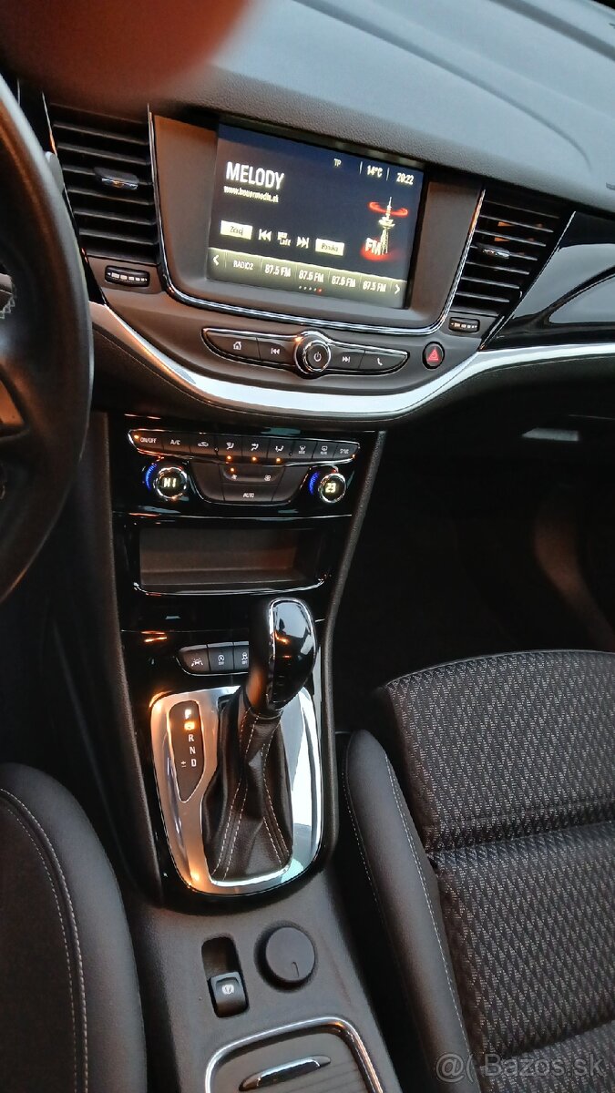 Opel Astra K 2019 / Automat / - 6