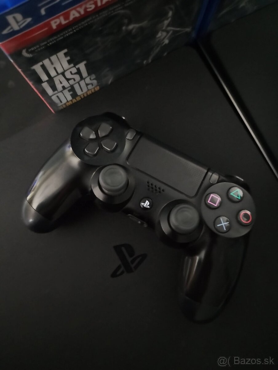 PS4 Slim 500GB + 1 ovládač + 7 hier - 6