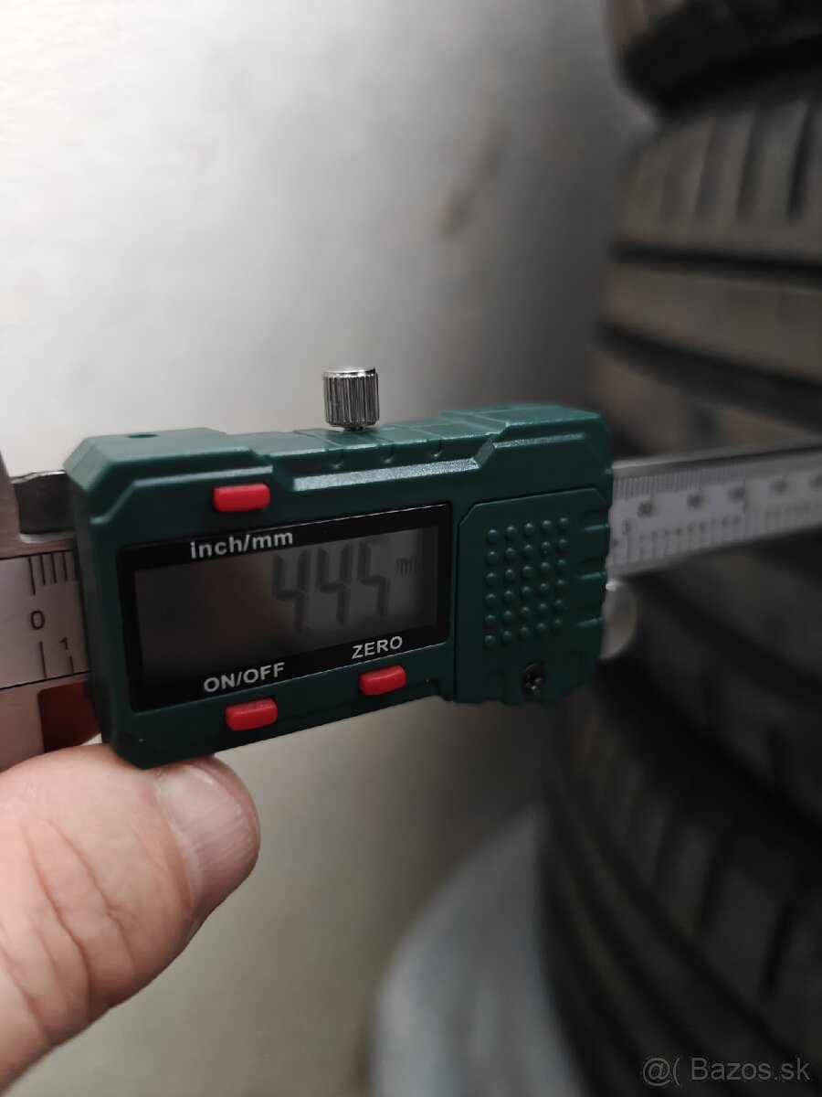 Michelin Pilot Sport EV 255/45 R20 105W - 6