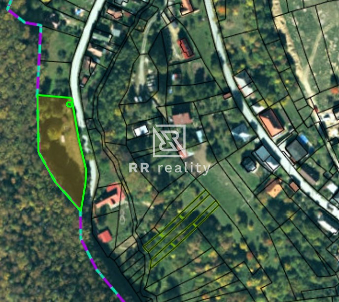 NA PREDAJ - veľký stavebný pozemok v Zlatej Idke 2698m2 - 6