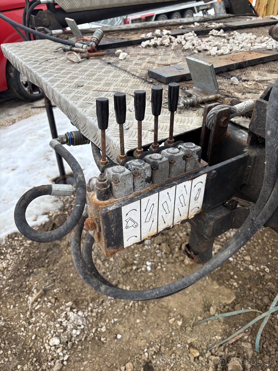 Multicar kontajnerova nadstavba na kratky razvor - 6