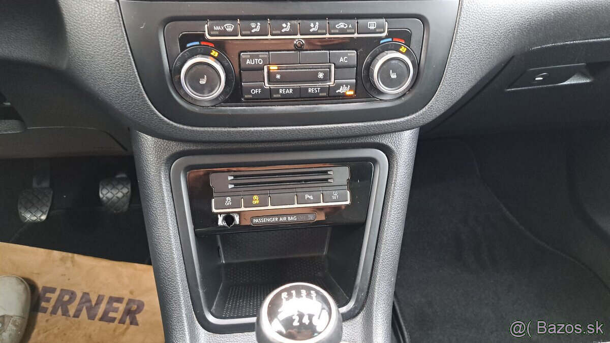 VW Sharan 2.0TDi 103kW CR 7miest - 6