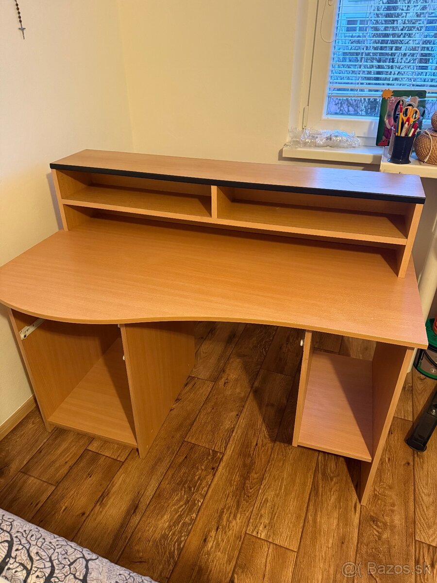 Počítačový stôl - 6