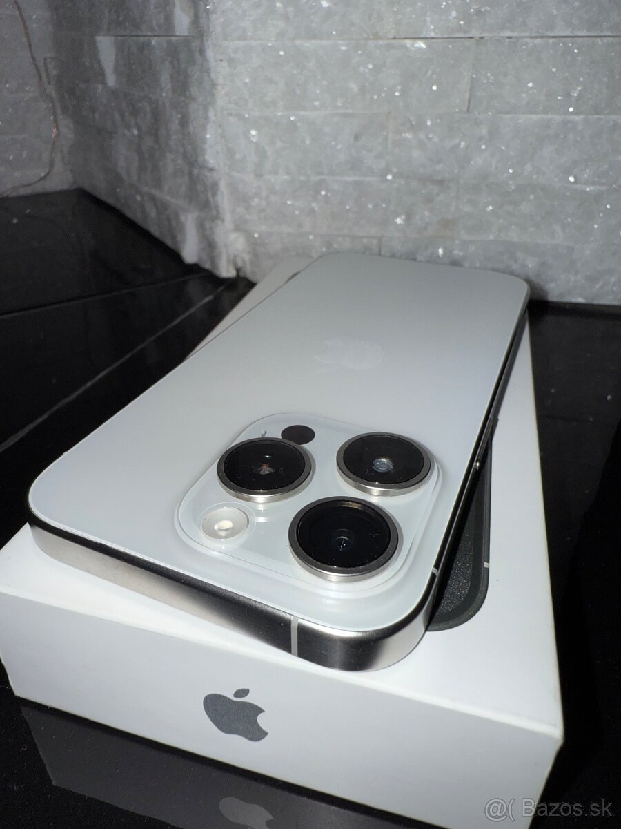 iPhone 15 Pro, 128 GB - 6