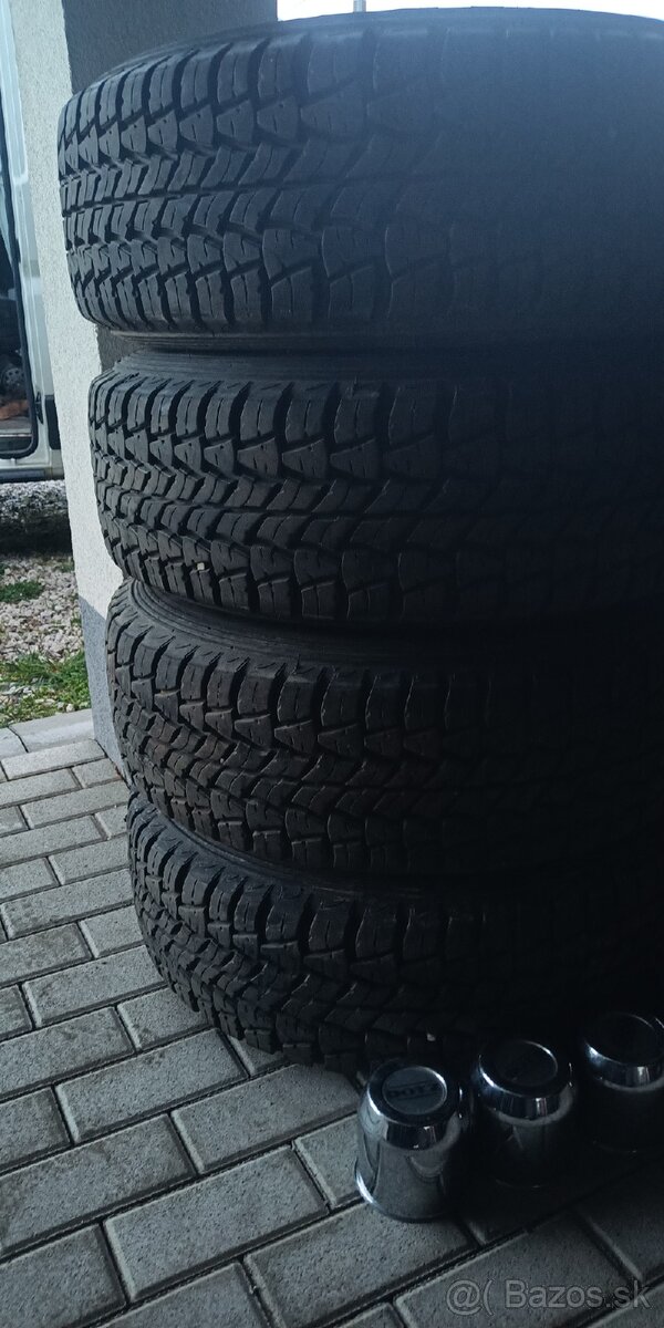 Predám pneu+disky - 6