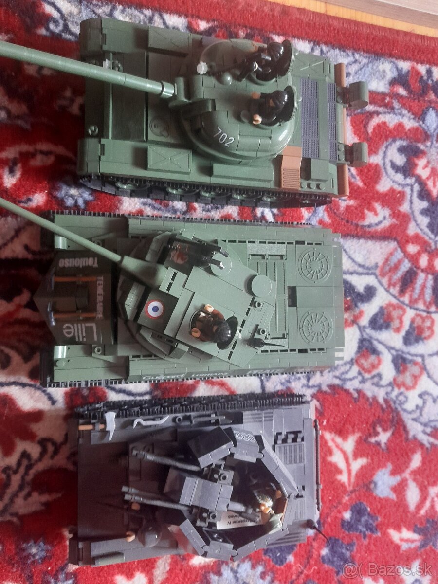 COBI stavebnice (postavené modely z org. kociek) - 6