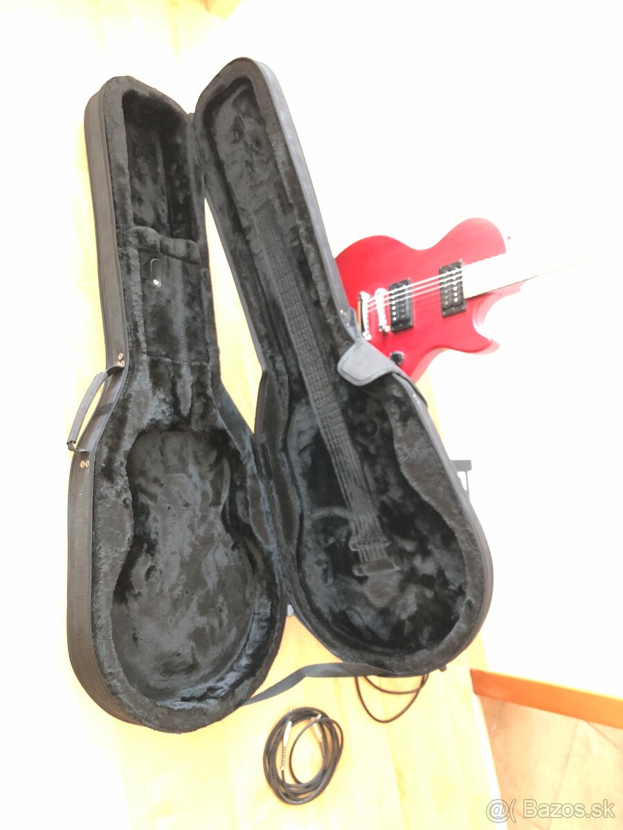 Predám gitaru, kombo, stojan a púzdro - 6