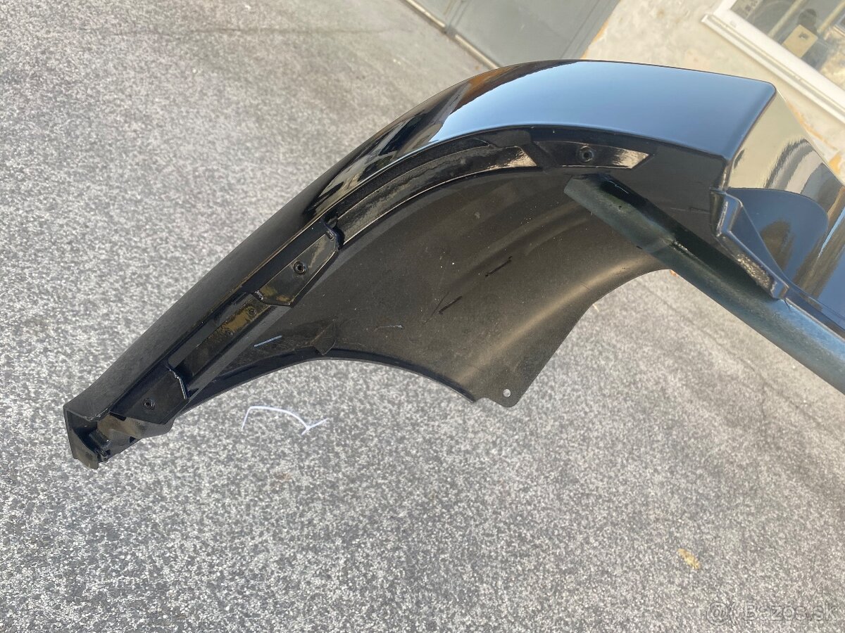 Ford Fusion mk1 zadny naraznik - 6