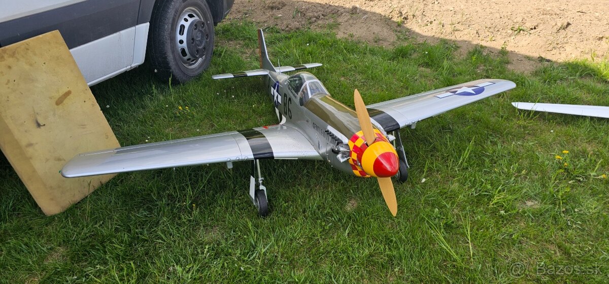 RC Mustang P51 D - 6