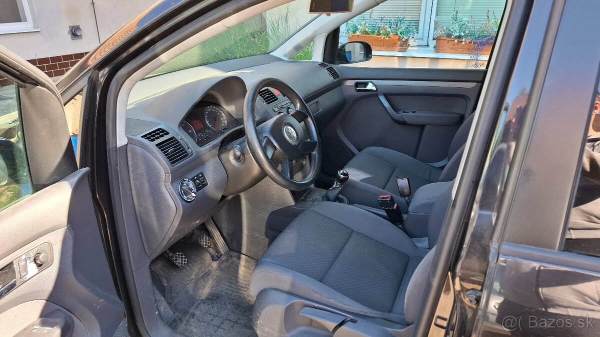 Touran 1.9 TDi 77kW BKC - 6