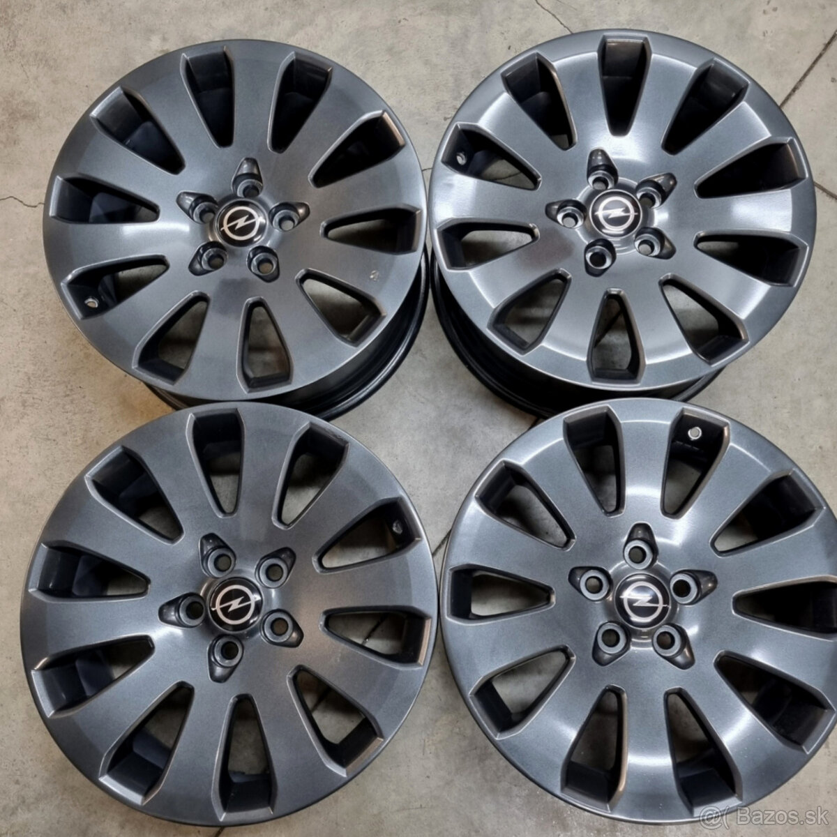 Hliníkové disky 5x120 R19 8,5J ET45 - 6