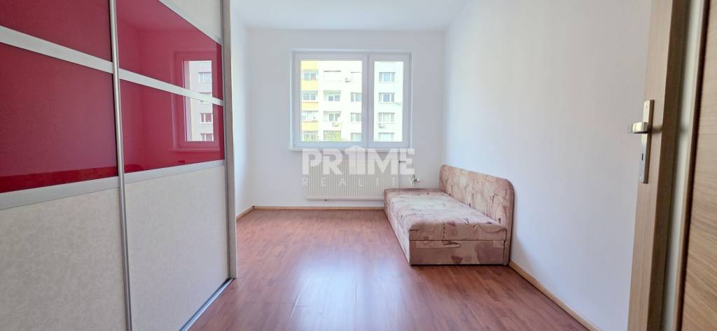 Pekný 3i byt,3 x NEPRIECHODNÁ IZBA, LOGGIA,Turnianska ulica, - 6