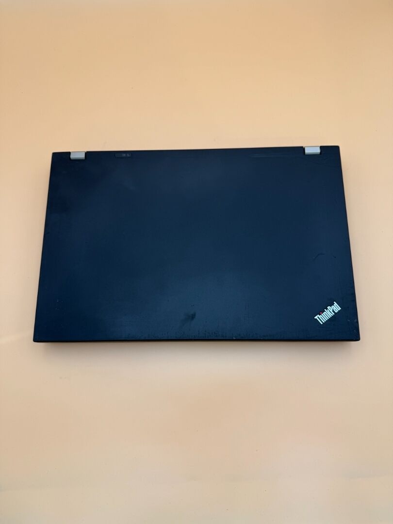 Notebook Lenovo ThinkPad T510 i5 / 8GB RAM / 240GB SSD - 6