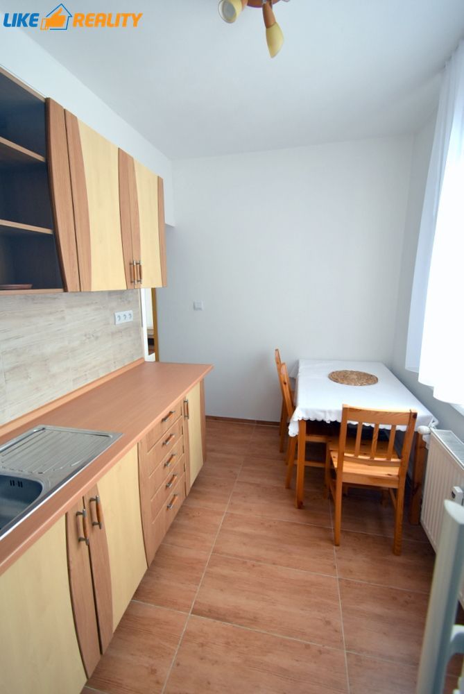 Prenájom 2i byt Centrum , ul Holubyho - 6