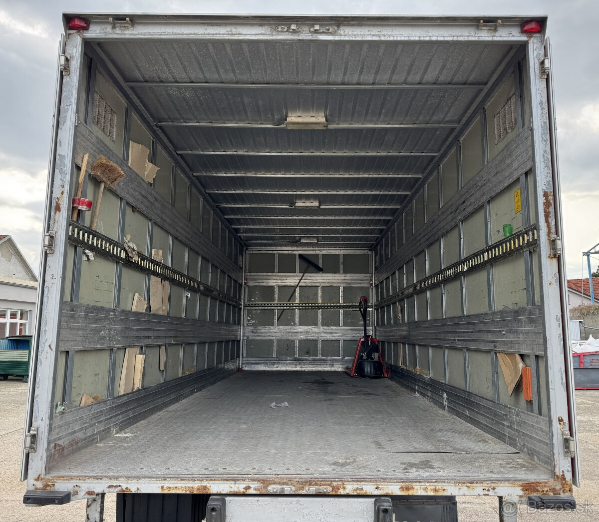 Predám RENAULT MIDLUM 220.16/C so skriňovou nadstavbou - 6