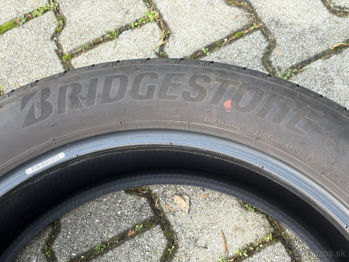 Bridgestone Alenza 001 235/50 R20 100W - letné pneu - 6