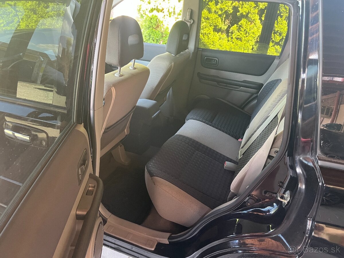 Nissan X-Trail 2.2 dCi Sport - 6