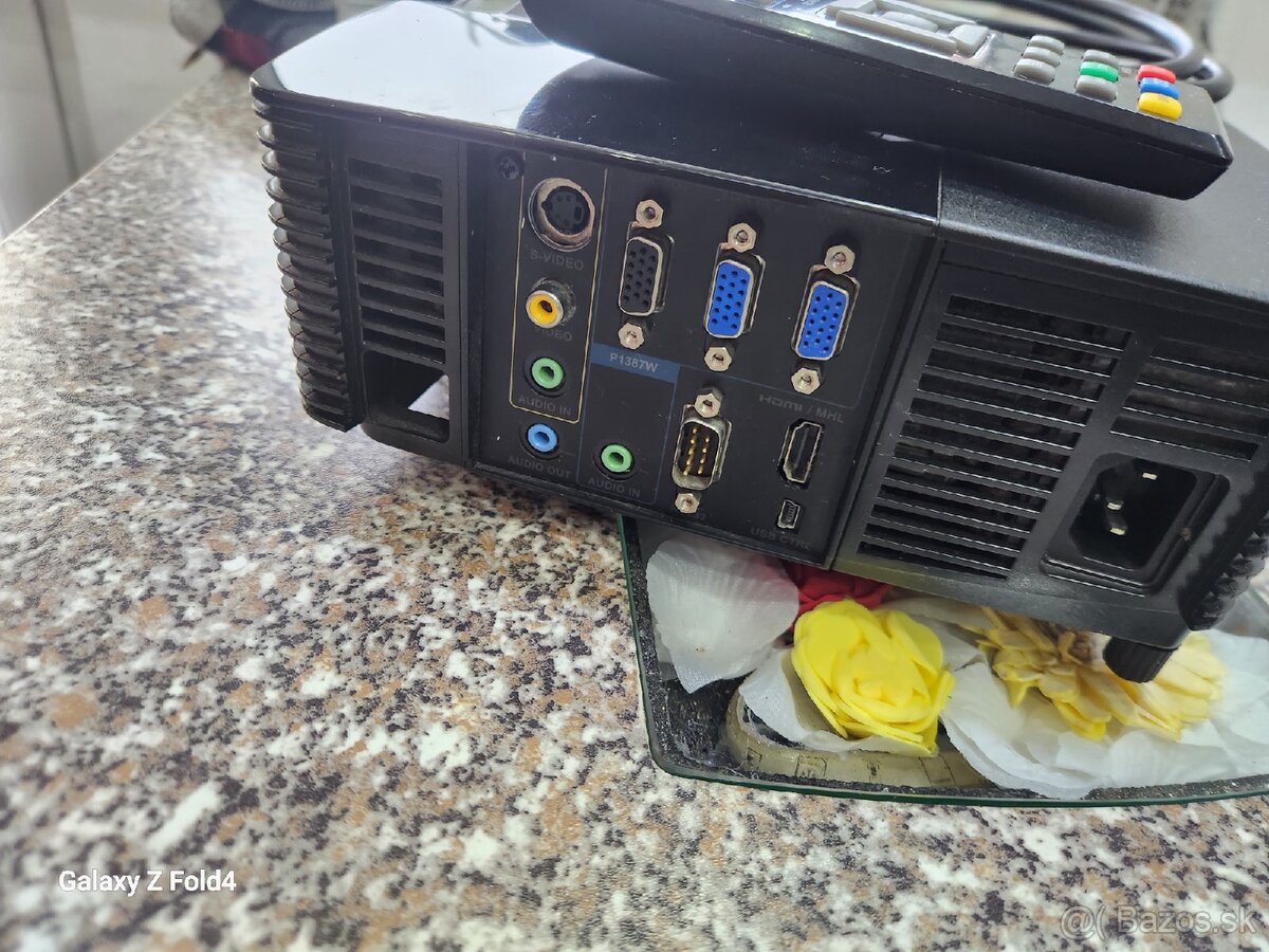 ACER P1387W 4500 lumenů - 6