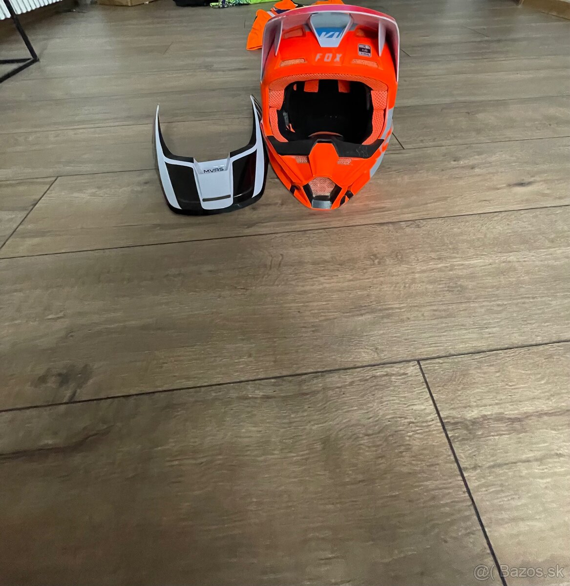 predám motocrossovú prilbu - 6