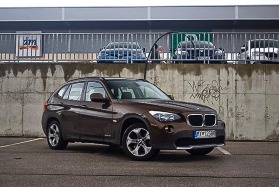 BMW X1 r.2010 , 110kw 4x4 - 6