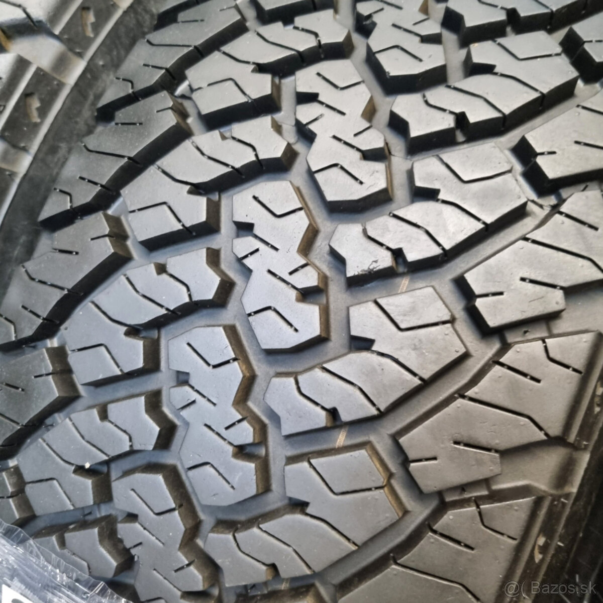 Letné pneumatiky 235/65 R17 GRIPMAX - 6