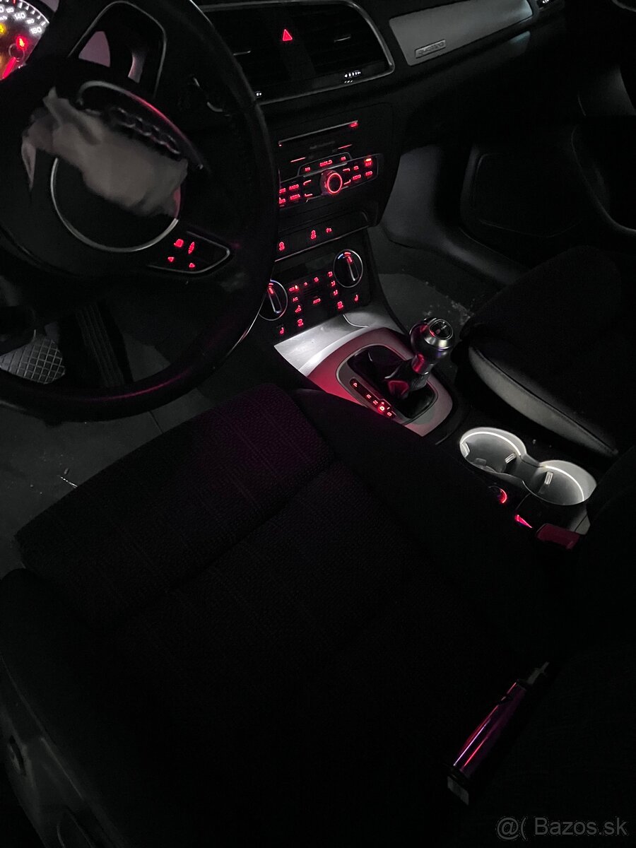 Audi Q3 2.0tdi 2018 Rozpredam na náhradné diely - 6