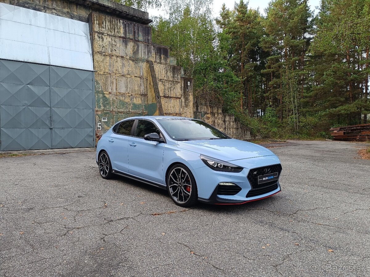 Hyundai I30 N Fastback Performance,rok 2020,najeto: 97.074KM - 6