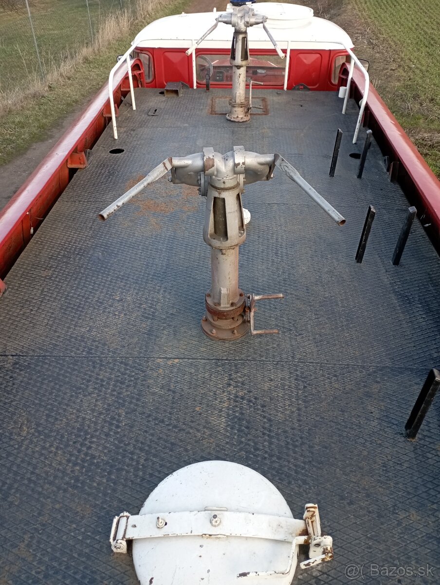 Tatra 148 cas 32 Nová STK - 6