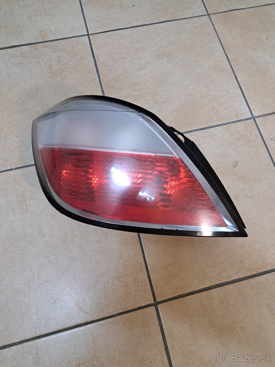 Opel astra H - 6