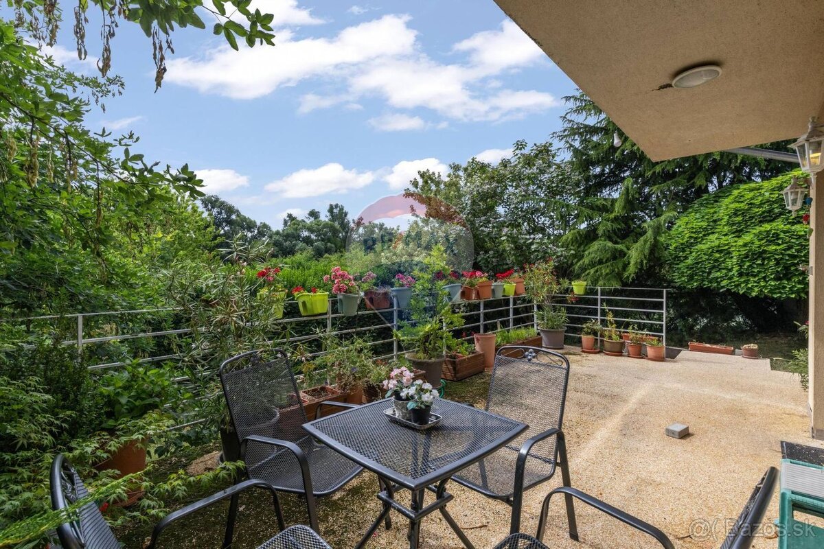 NA PREDAJ : Rekreačný dom 108 m2, pozemok 817 m2, Nová Dedin - 6